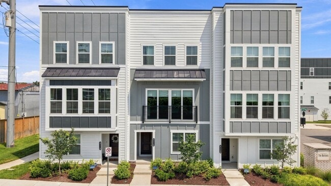 Building Photo - 4116 Indiana Ave