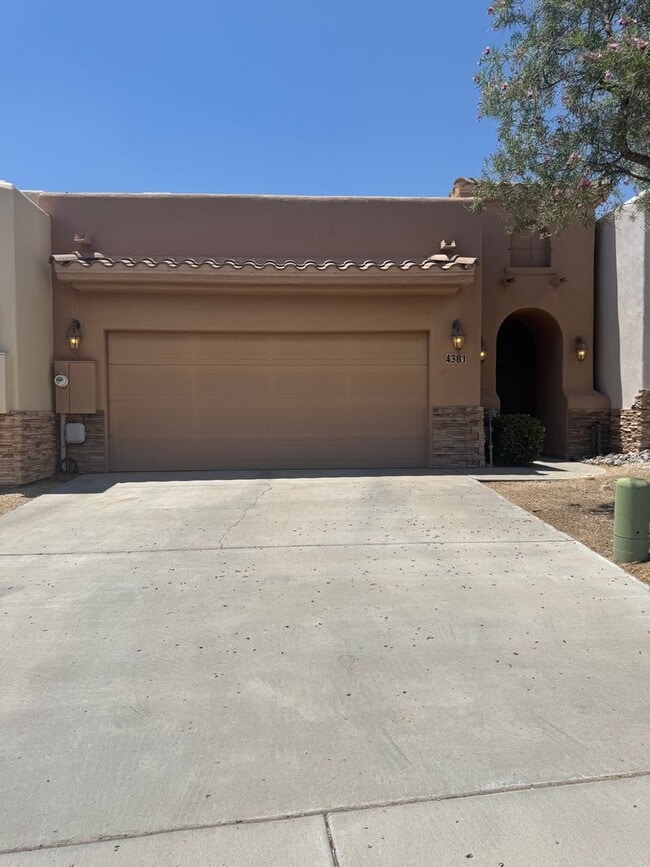 Photo - Nice townhome in Gated community