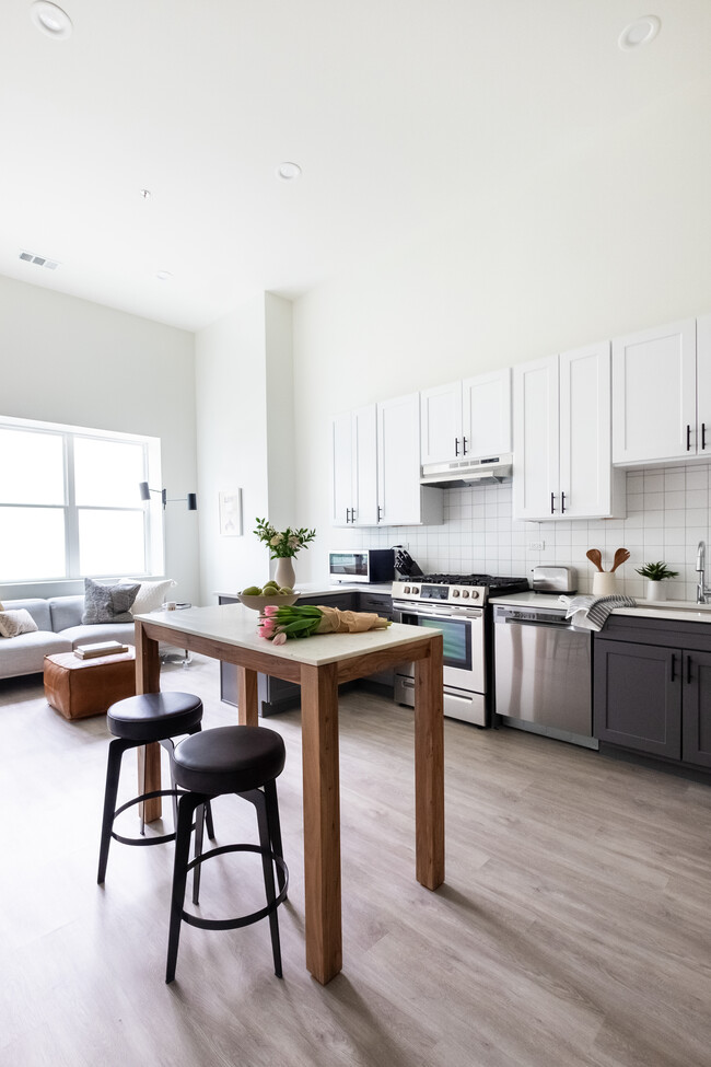 Common Addams Apartments For Rent in Chicago, IL | ForRent.com
