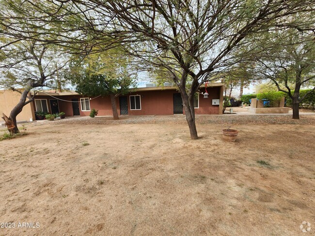 Building Photo - 2735 W Tuckey Ln Unit 1 Rental
