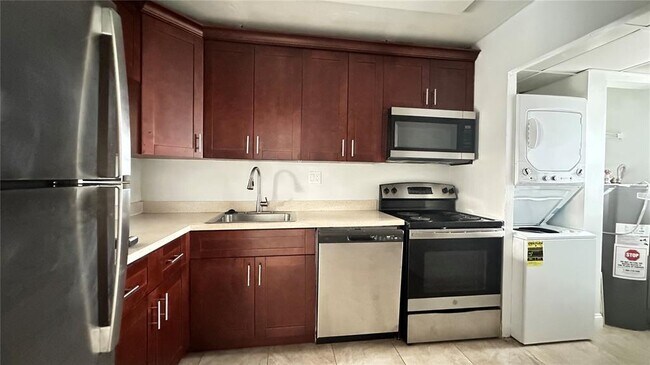 Photo - 8020 Fairview Dr Unit 108