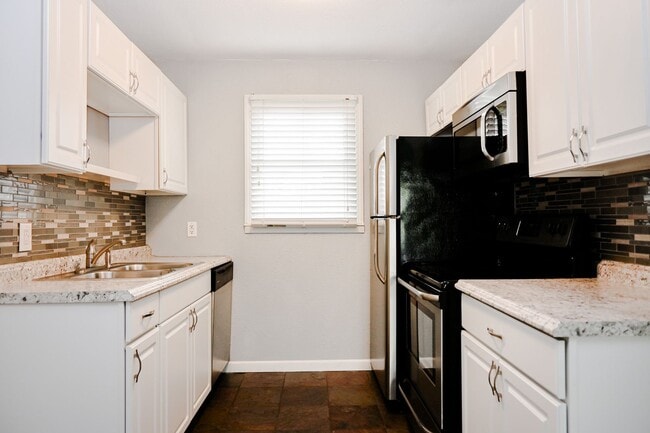 Photo - 95 4th Ave S Unit #2