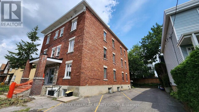 Photo - 125 Glenora St Unité 3