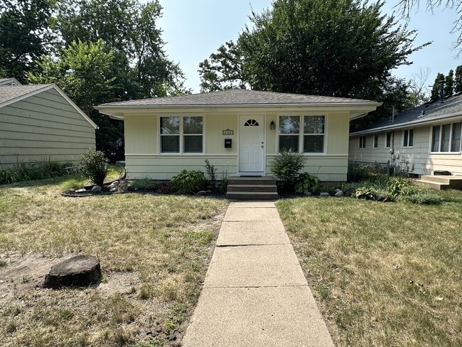 Building Photo - 6308 Logan Ave S