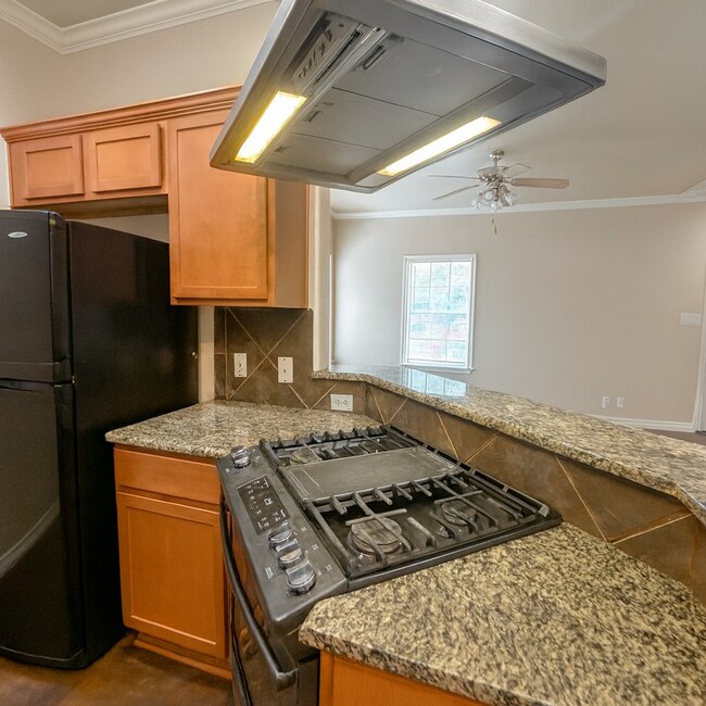 Photo - 408 Nelray Blvd