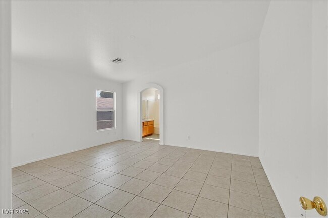 Photo - 4935 Stormy Ridge St