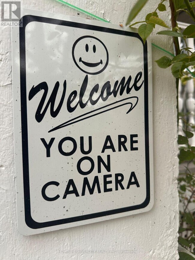 Photo - 50 Nelson St W Unit 4