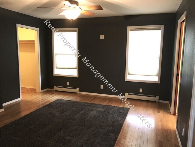 Photo - 1311 Peosta Ave Unit A
