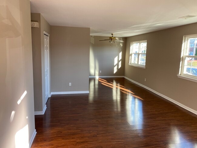 Photo - 3312 Glenbrook Pl Unit 2nd Floor