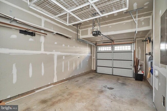 Photo - 45116 Kincora Dr