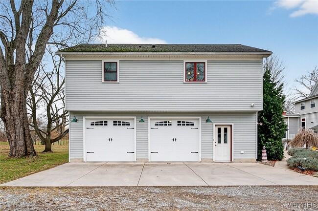 Photo - 3945 Lower River Rd