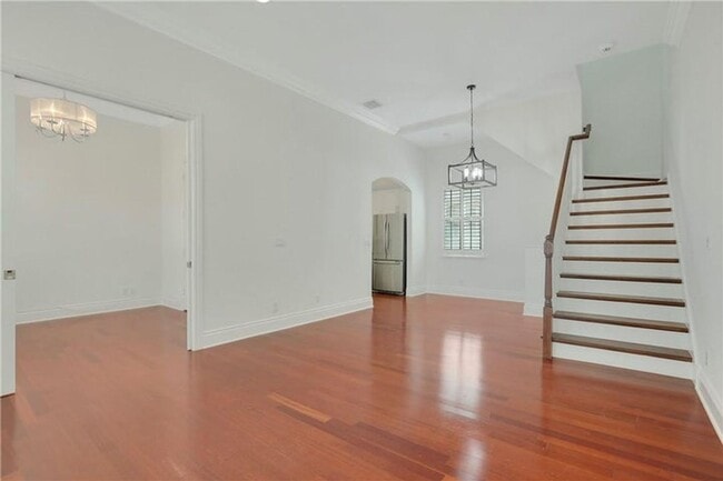 Photo - 180 NE 6th Ave
