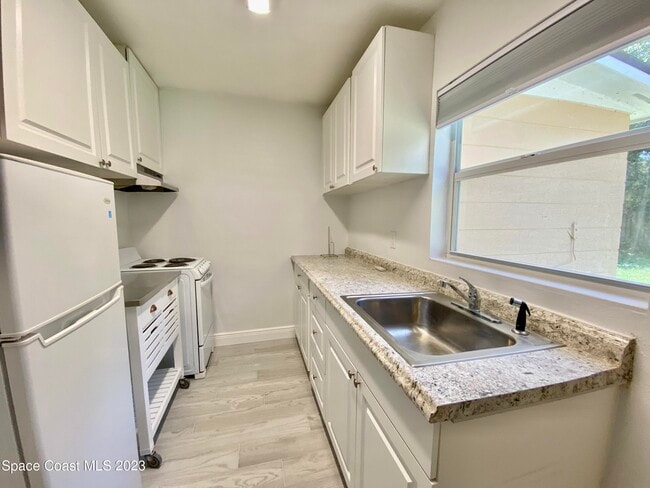 Photo - 141 Platt Ave
