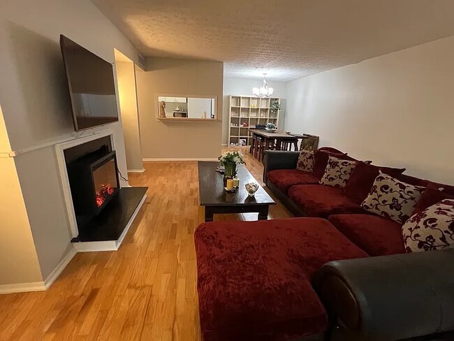 Photo - 1400 Summit North Dr NE Unit 1400 Summit North Dr NE