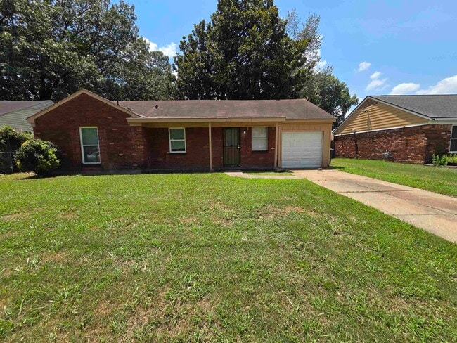 Photo - 3021 Ashwood St