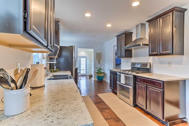 Photo - 991 S Bryant St Unidad ID1385779P