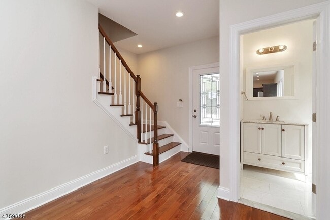 Photo - 169 Passaic St