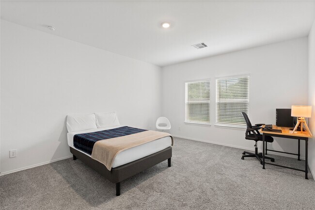 Photo - 22306 Forest Gorge Ln