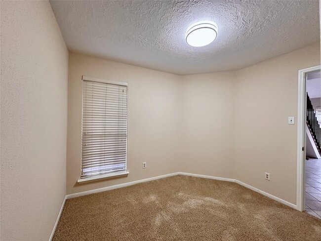 Photo - 6437 Chatham Island Ln