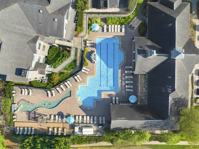 Photo - MAA Pinnacle