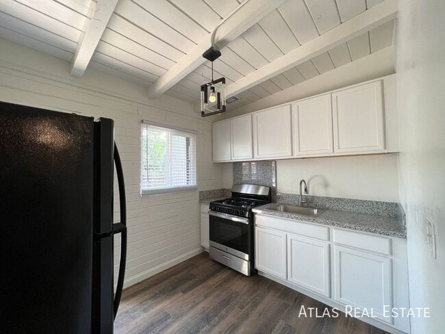 Photo - 26 E Glenn St Unidad 26