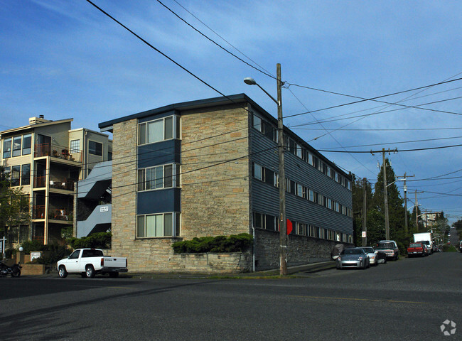 Building Photo - Linden Apartments