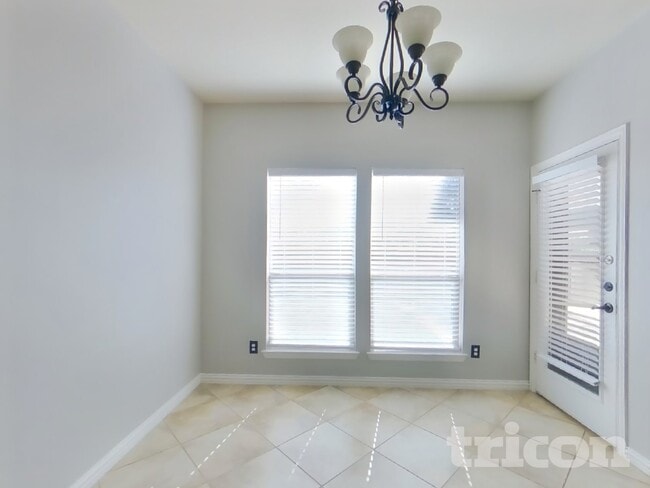 Photo - 3920 Long Hollow Rd