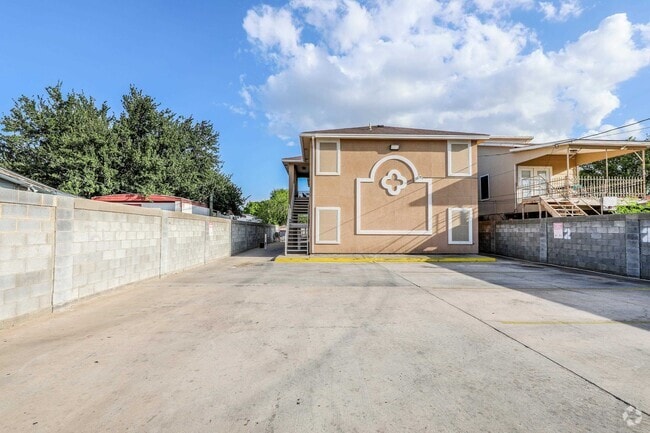Building Photo - 205 W San Carlos St Unit 1 Rental