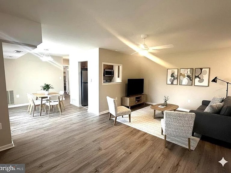 Photo - 12701 Dara Dr Unit 104