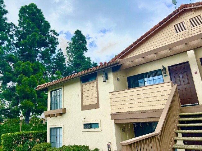 Top Floor Front - 12550 Carmel Creek Rd Condo Unit 102