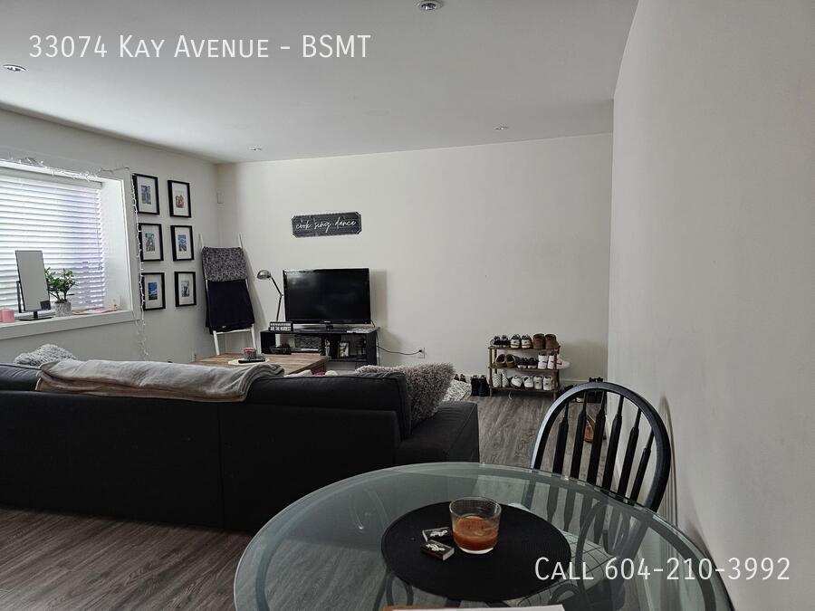 Photo - Spacious Suite