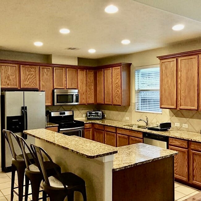 Photo - 6422 Addlestone Ridge Ln