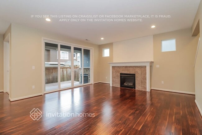 Photo - 16424 80th Ave E