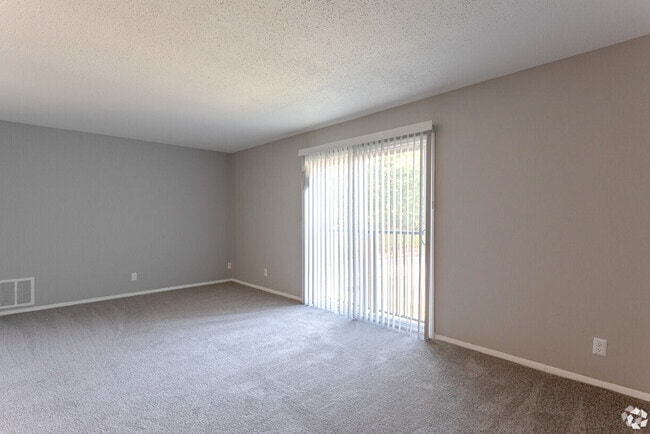 2HAB, 1BA - Pearl at High Point