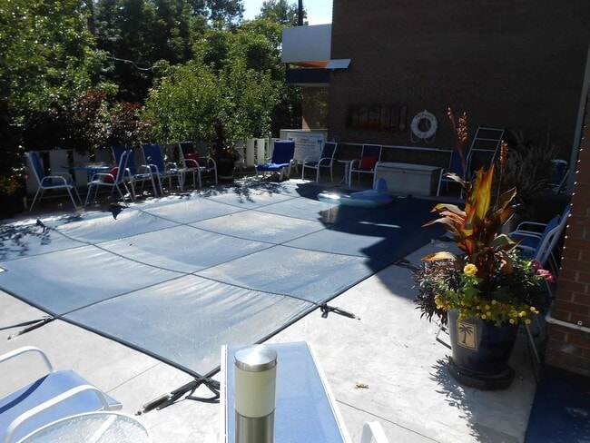 Photo - LOCATION LOCATION! Exceptional opportunity to rent a residence in a prime location in Governors P... Unit 104