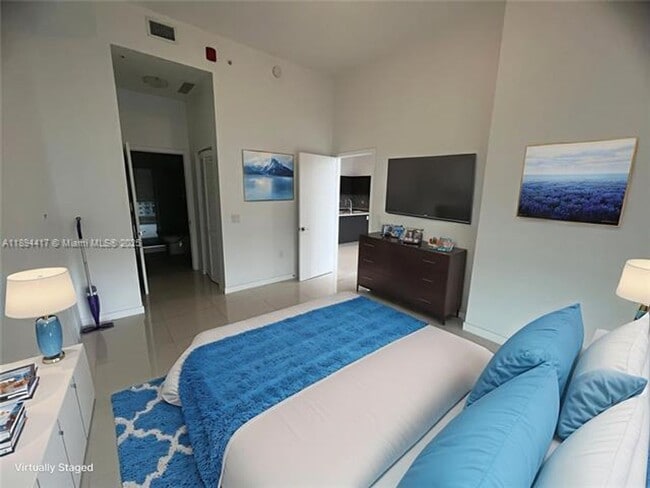 Photo - 7661 NW 107th Ave Unidad 7661 NW 107th Ave  801
