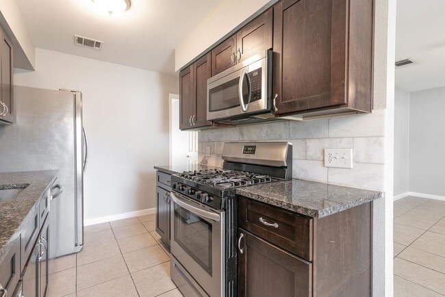 Photo - 1810 Nicole Cir