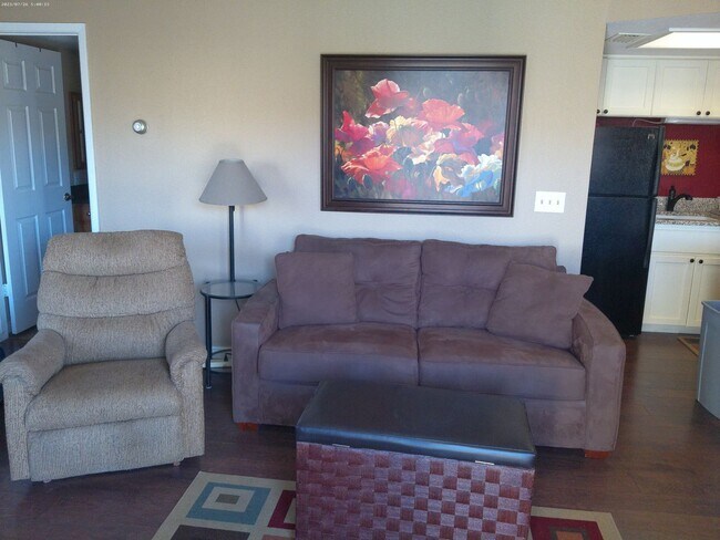 Photo - Cozy Studio in Rio Del Sol  Available Now