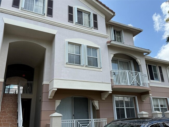 Building Photo - 8930 W Flagler St
