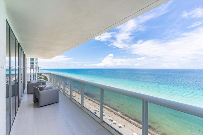 Photo - 1830 S Ocean Dr Condominio Unidad 1501