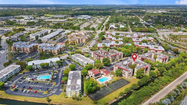 Photo - 10661 SW 108th Ave Unit 3H