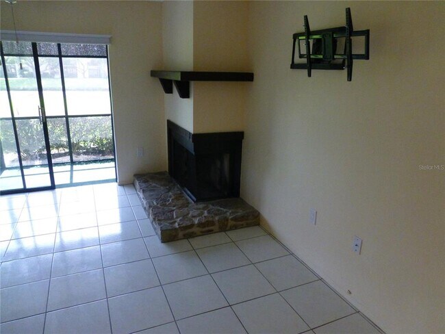 119 Lakeside Dr Unit 119