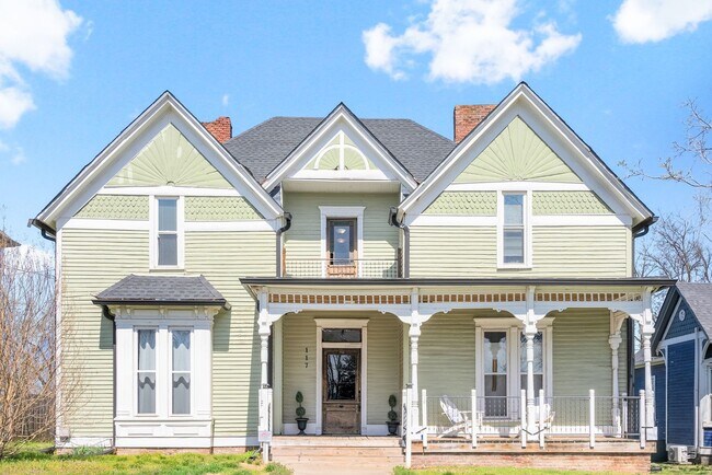 Photo - 117 Marion St Unit 3