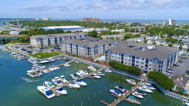 Building Photo - The Pearl at Marina Shores Rental