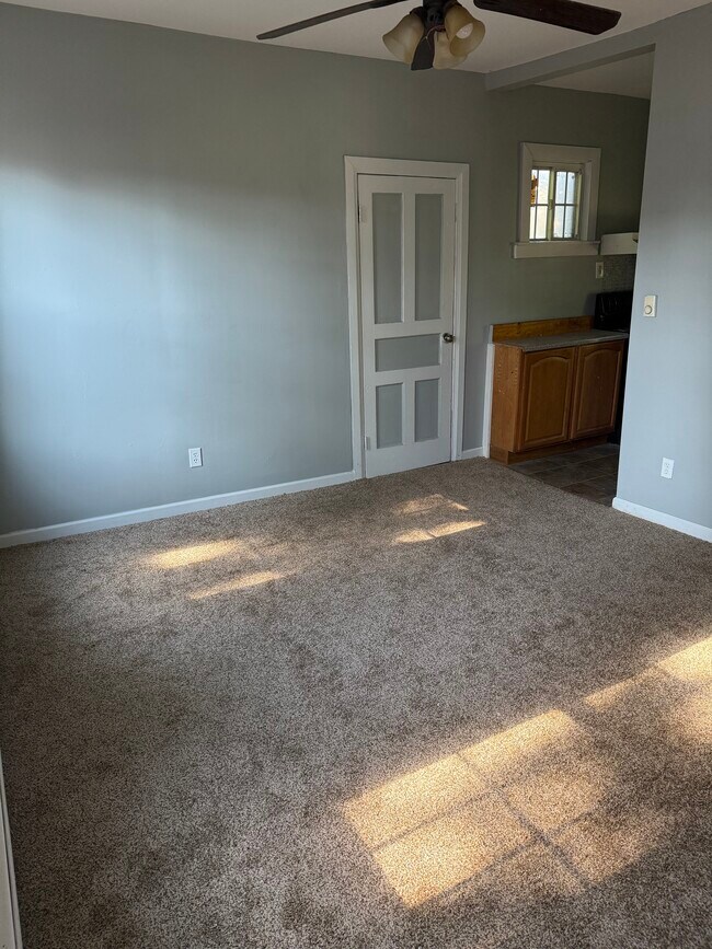 Photo - 116 17th St Unit Rear 2