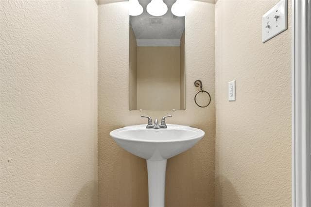 Photo - 3525 Willow Creek Trail