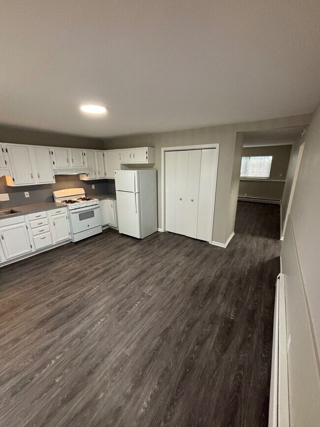 Photo - 1231 60th St SE Unidad 1231