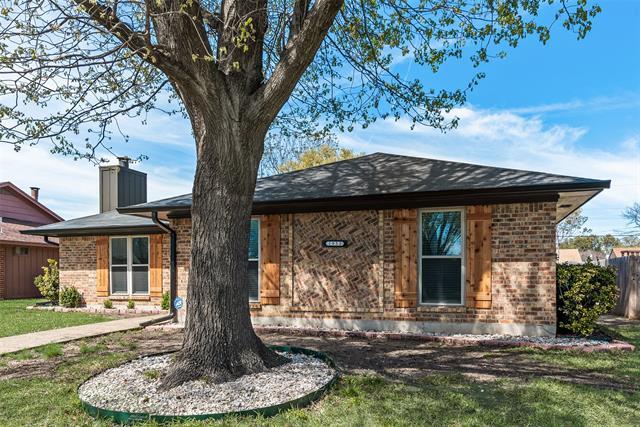 Photo - 1933 Garden Crest Ln