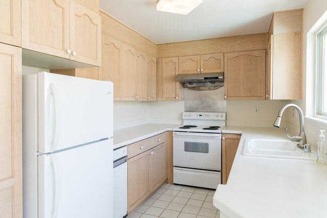 Photo - 3855 Carter Dr