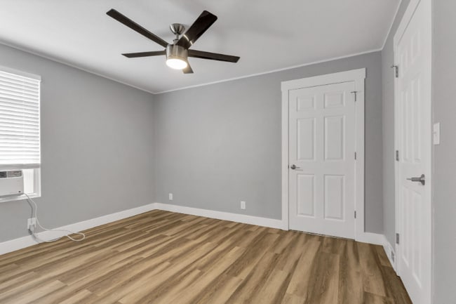 Photo - 1615 10th Ave Unit 8